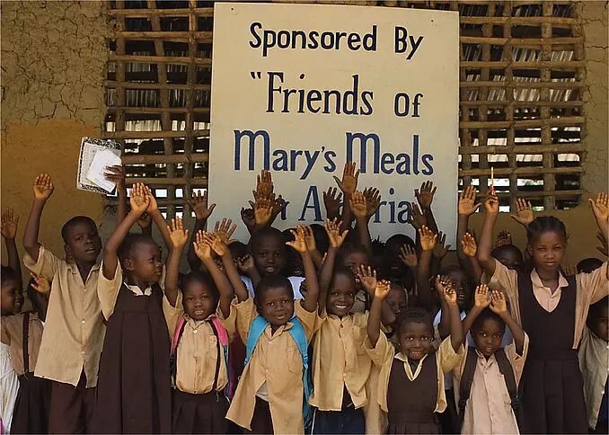 Kursana-Senioren unterstützen ihre diesjährige Spendensammlung den Verein „Mary’s Meals" | © Mary`s Meals