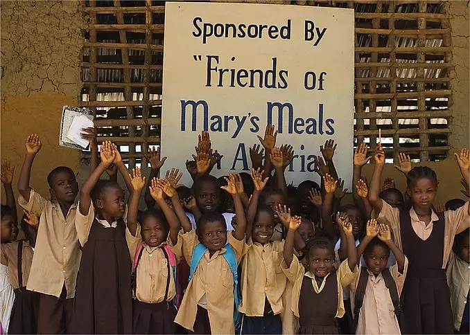 Kursana-Senioren unterstützen ihre diesjährige Spendensammlung den Verein „Mary’s Meals" | © Mary`s Meals
