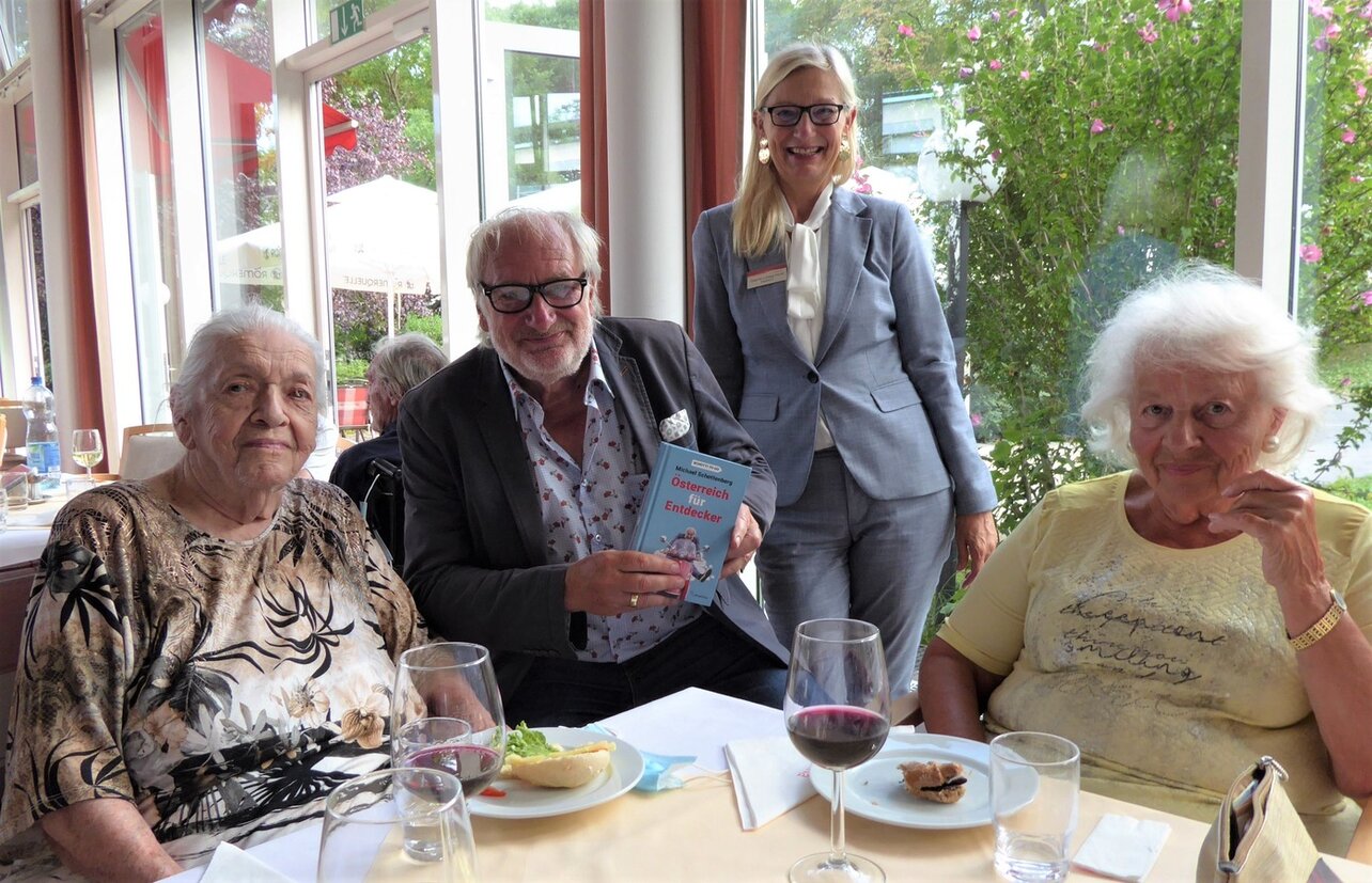 Buchvorlesung in Kursana-Einrichtung in Wien  | © Kusana