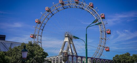 Das Riesenrad im Wiener Prater wurde 1897 zur Feier des 50. Thronjubiläums Kaiser Franz Josephs I. errichtet. | © Pixabay