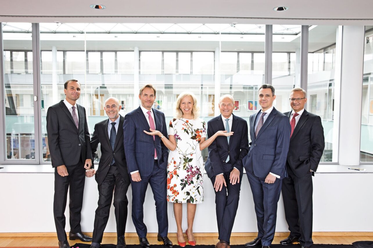 © Das Team für Dussmann Next Level: Wolf-Dieter Adlhoch, Pietro Auletta, Jörg Braesecke, Catherine von Fürstenberg-Dussmann, Dr. Wolfgang Häfele, Hakan Lanfredi, Dieter Royal (v. l. n. r.)