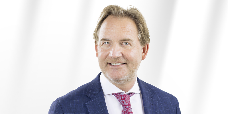 Portrait von Jörg Braesecke, Vorstandsmitglied der Dussmann Group