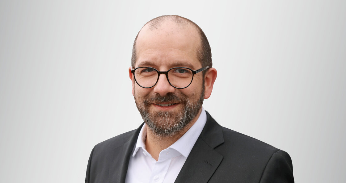Sebastian Kabak, Vorsitzender der Kursana-Geschäftsführung und Mitglied des Vorstands der Dussmann Group | © Kursana