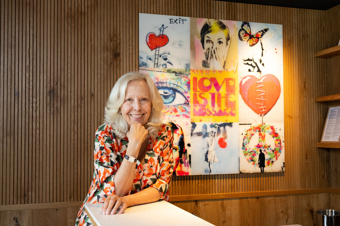 „Love is the message“ – Catherine von Fürstenberg-Dussmann im KulturKafé | © Dussmann das KulturKaufhaus